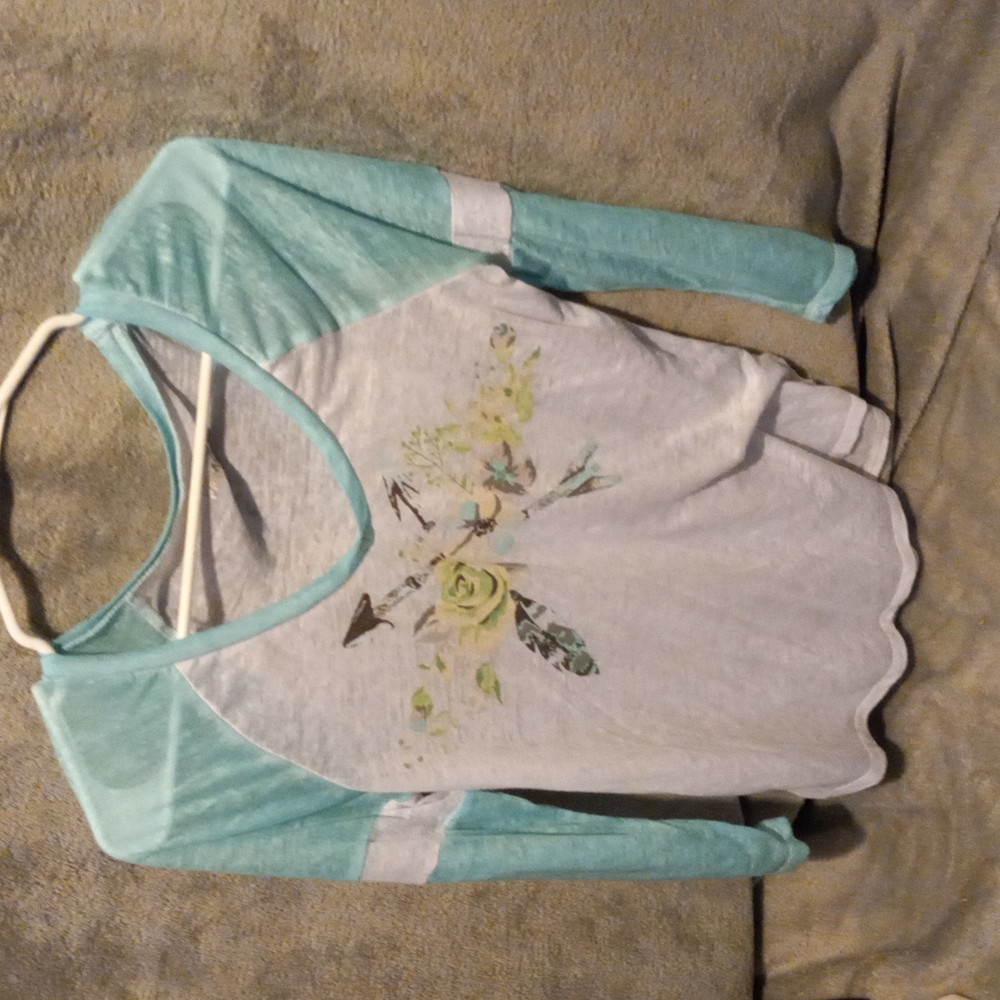3/4 length t shirt